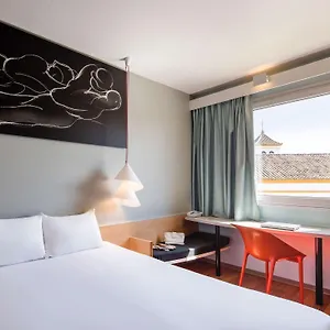 Ξενοδοχείο Ibis, Σεβίλλη