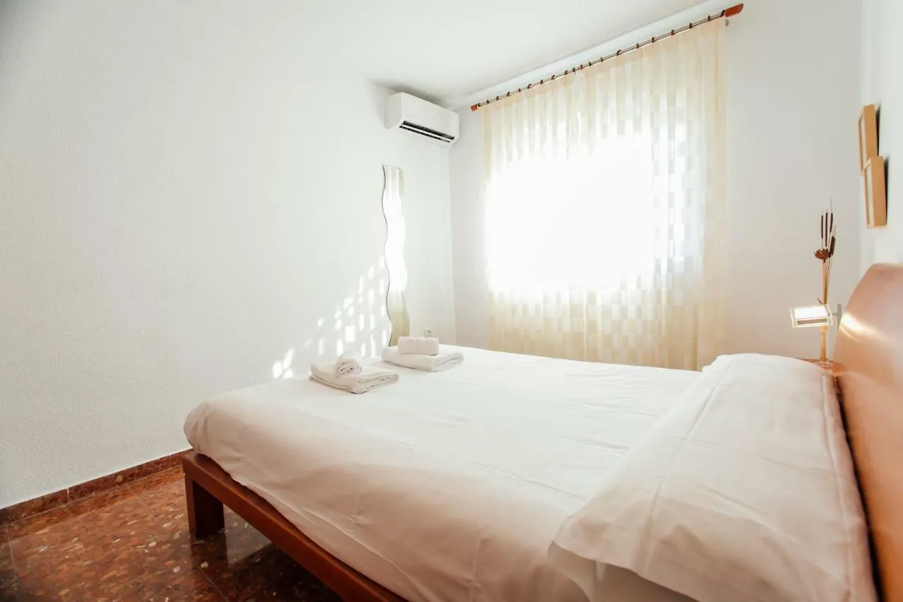Comfortable- 2Bd 1Bth- Triana Διαμέρισμα Σεβίλλη 0*,  Ισπανία