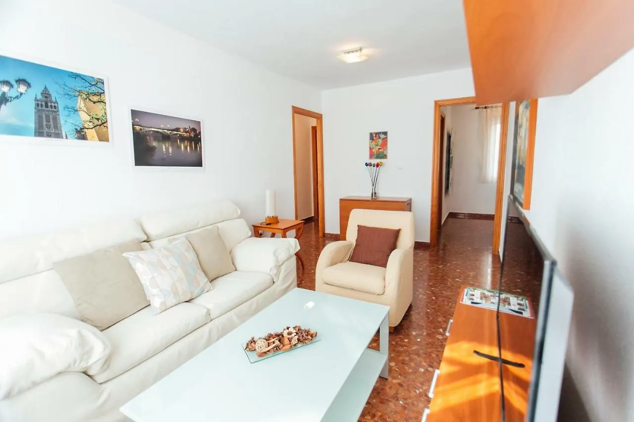 Comfortable- 2Bd 1Bth- Triana contacts