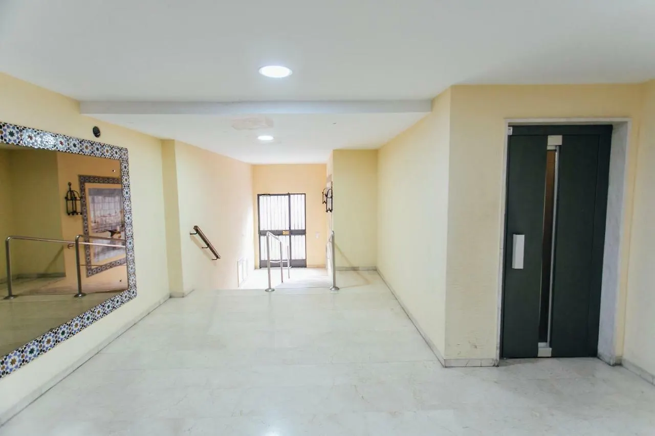 Comfortable- 2Bd 1Bth- Triana Apartment Seville
